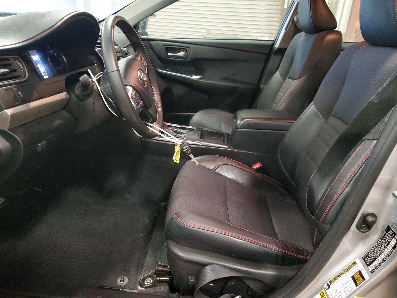 2017 Toyota Camry Se - Фото 7