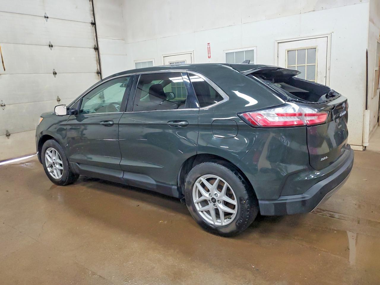 2023 Ford Edge Sel - Image 2