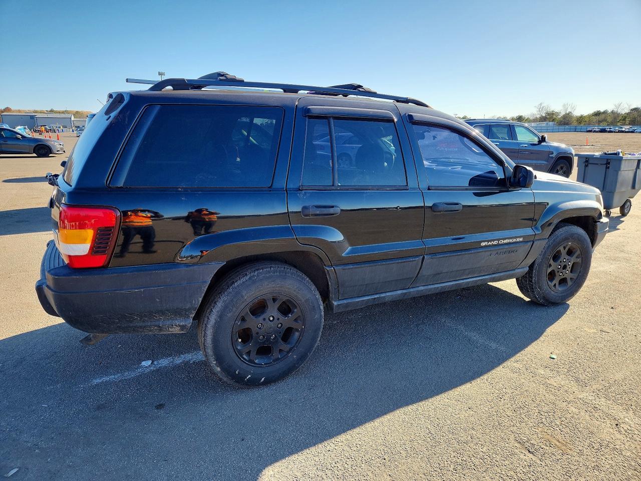 2002 Jeep Grand Cherokee Sport - Image 3