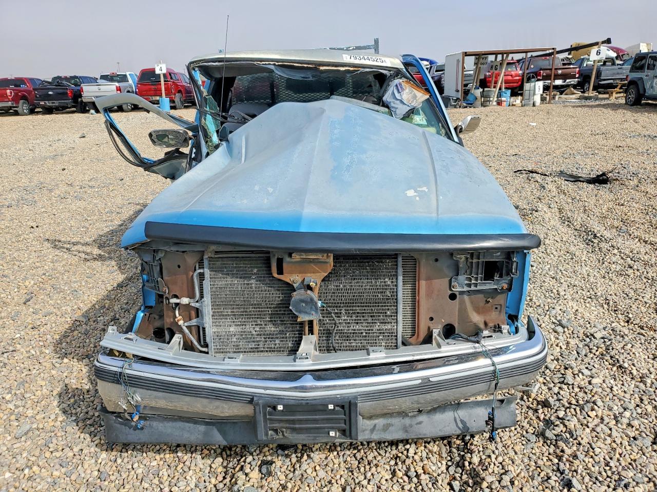 1994 Chevrolet Gmt-400 C1500 - Фото 5
