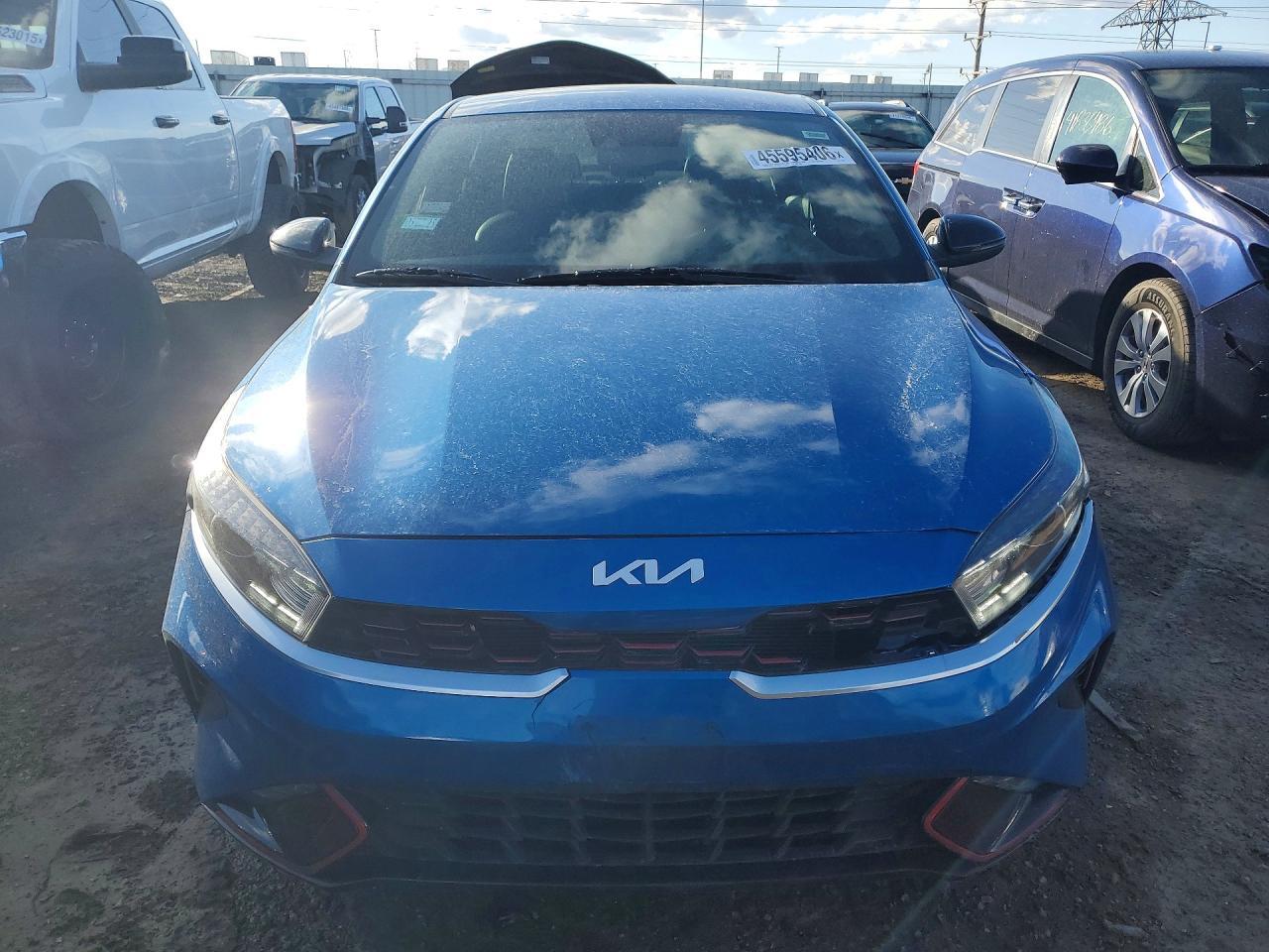 2022 Kia Forte Gt-Line - Фото 5