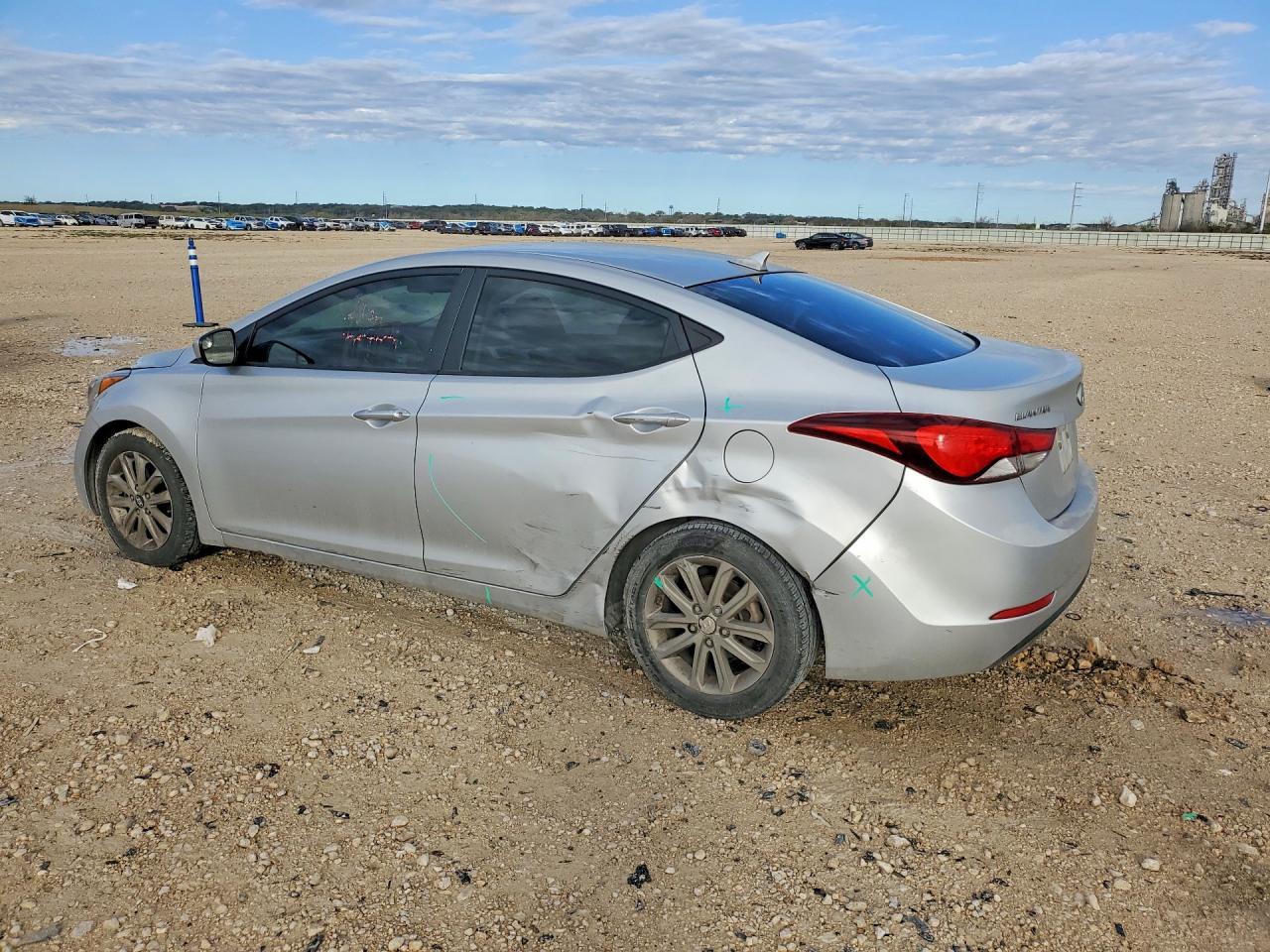 2014 Hyundai Elantra Se - Фото 2