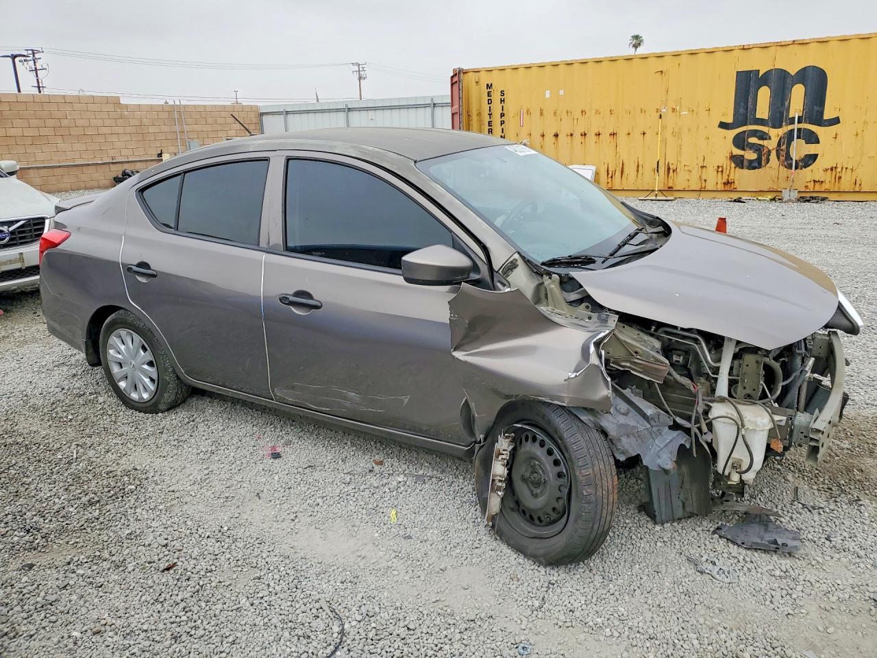 2016 Nissan Versa 1.6 S Plus - Фото 4