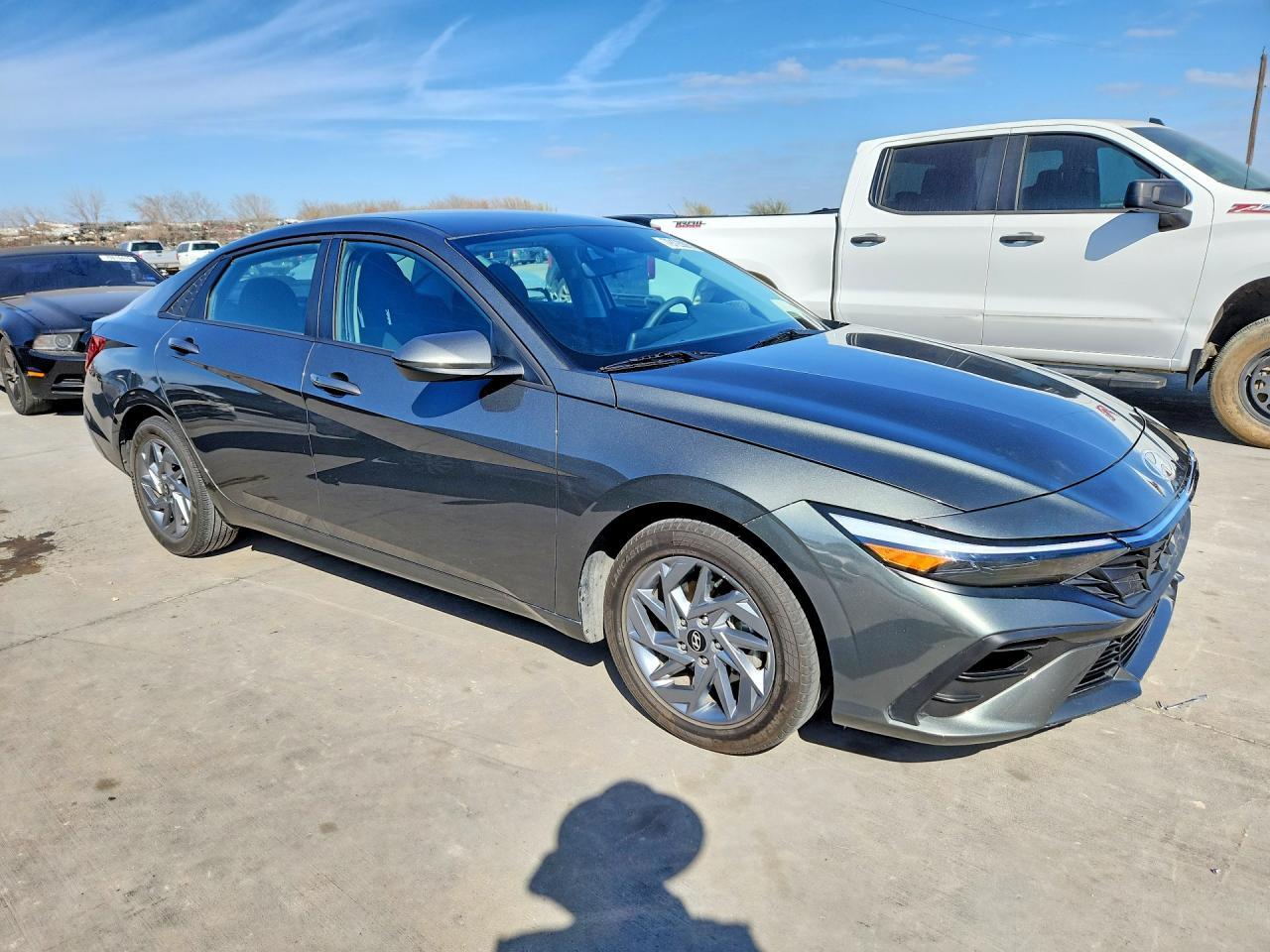 2024 Hyundai Elantra Sel - Фото 4