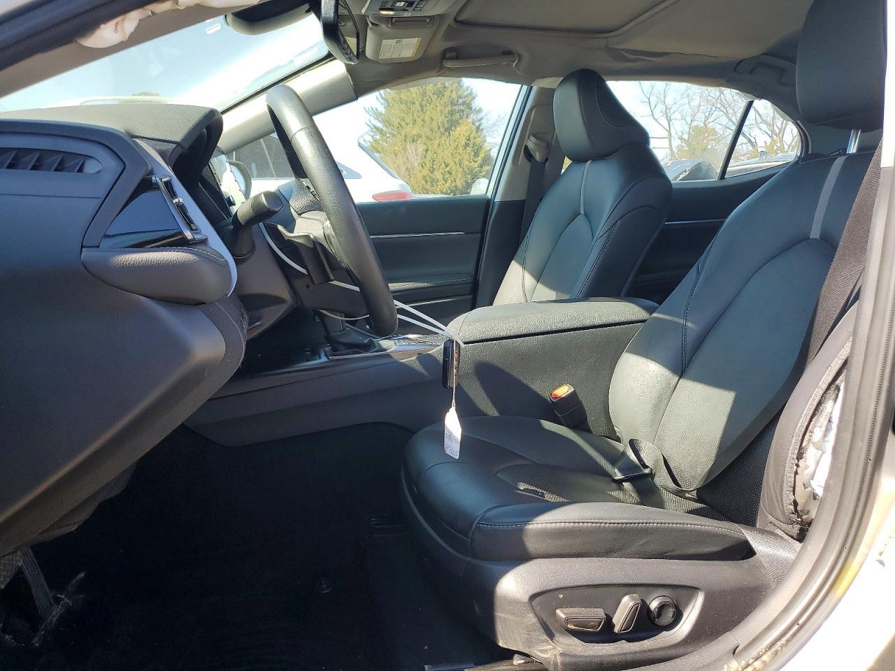 2024 Toyota Camry Hybrid Xse - Фото 7