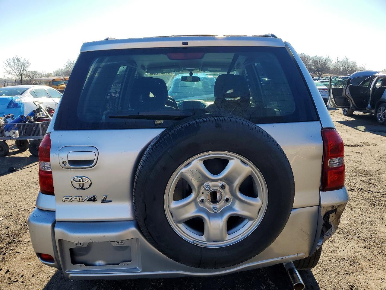 2004 Toyota Rav4 Base - Фото 6