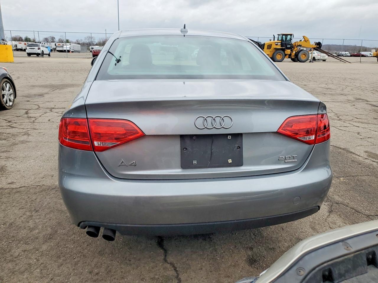 2009 Audi A4 2.0T Quattro - Фото 6