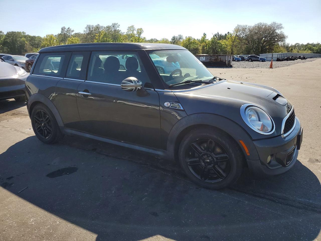 2012 Mini Cooper S Clubman - Image 4