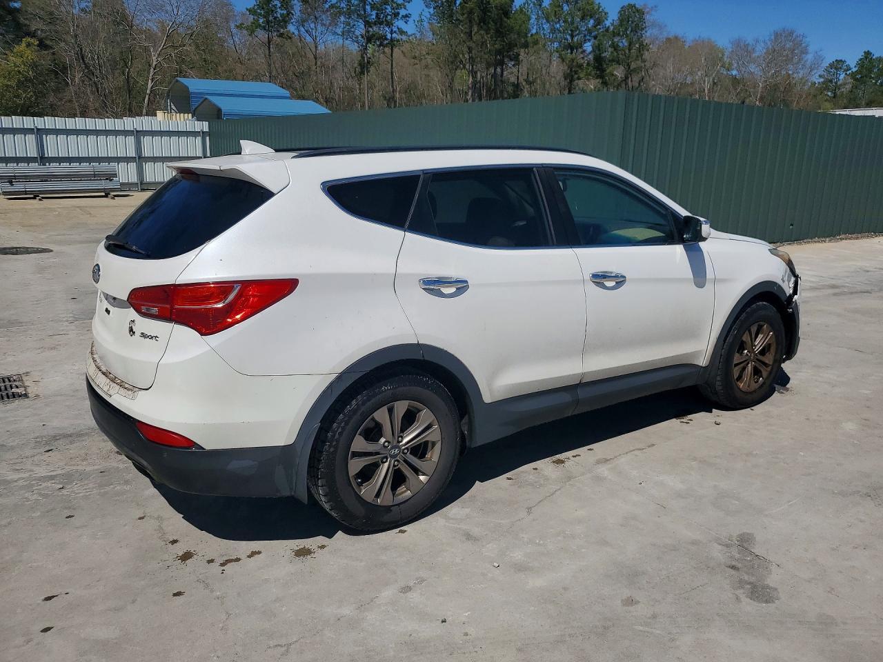 2015 Hyundai Santa Fe Sport 2.4L - Фото 3