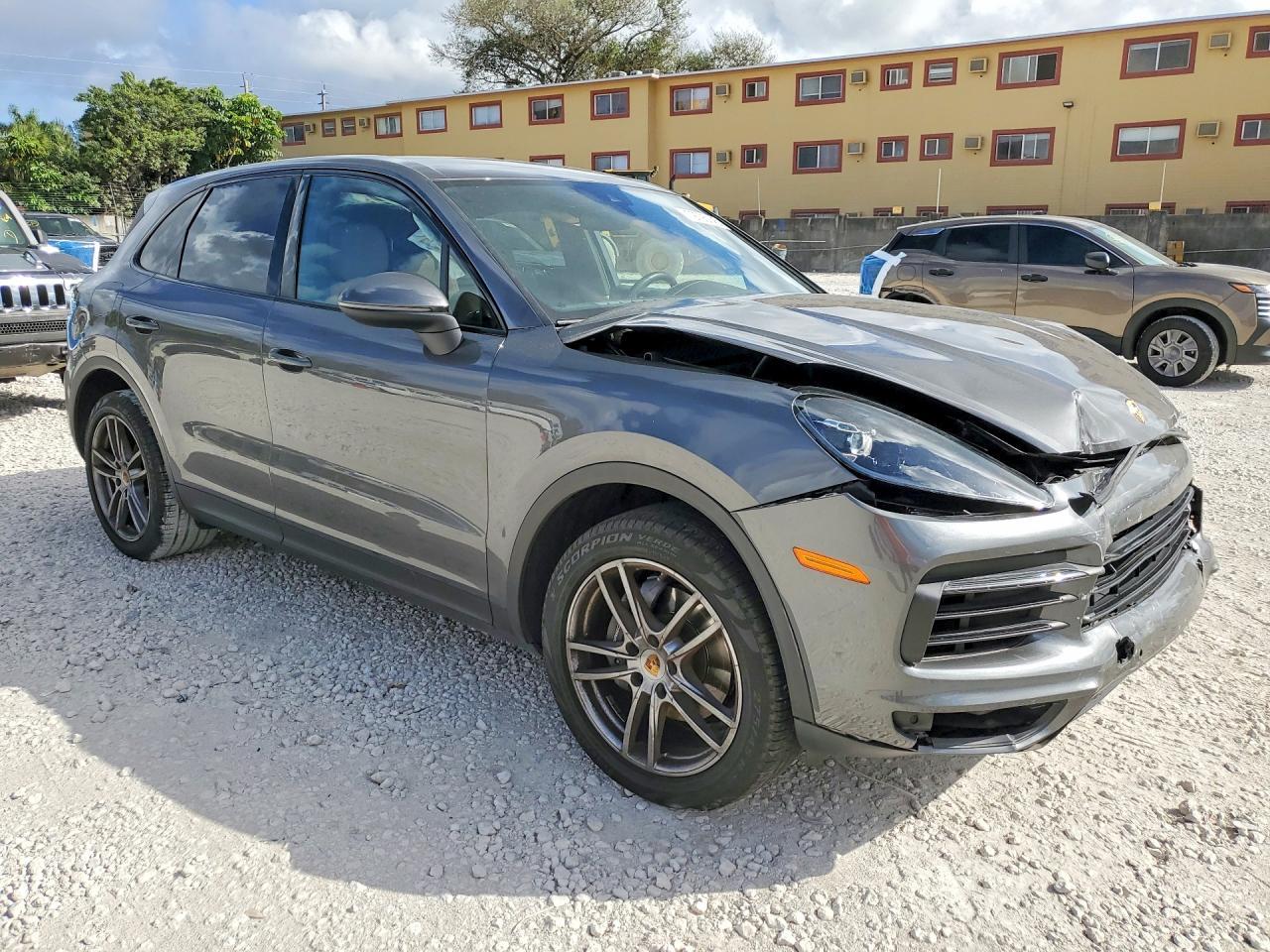 2019 Porsche Cayenne - Фото 4