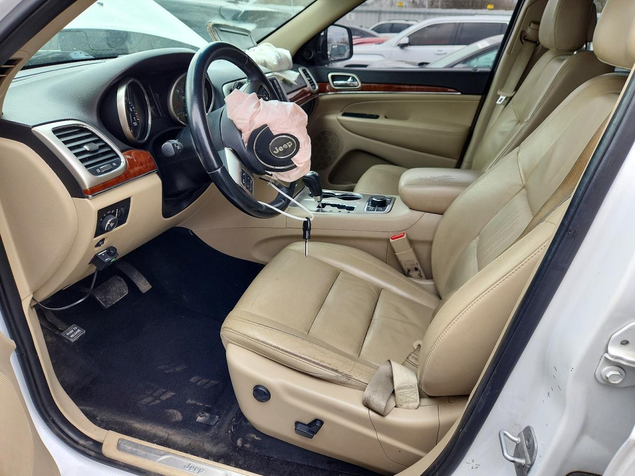 2013 Jeep Grand Cherokee Limited - Image 7