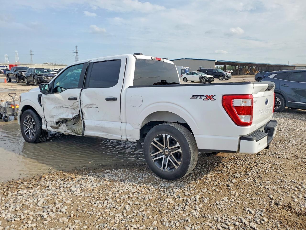 2023 Ford F150 Supercrew - Фото 2