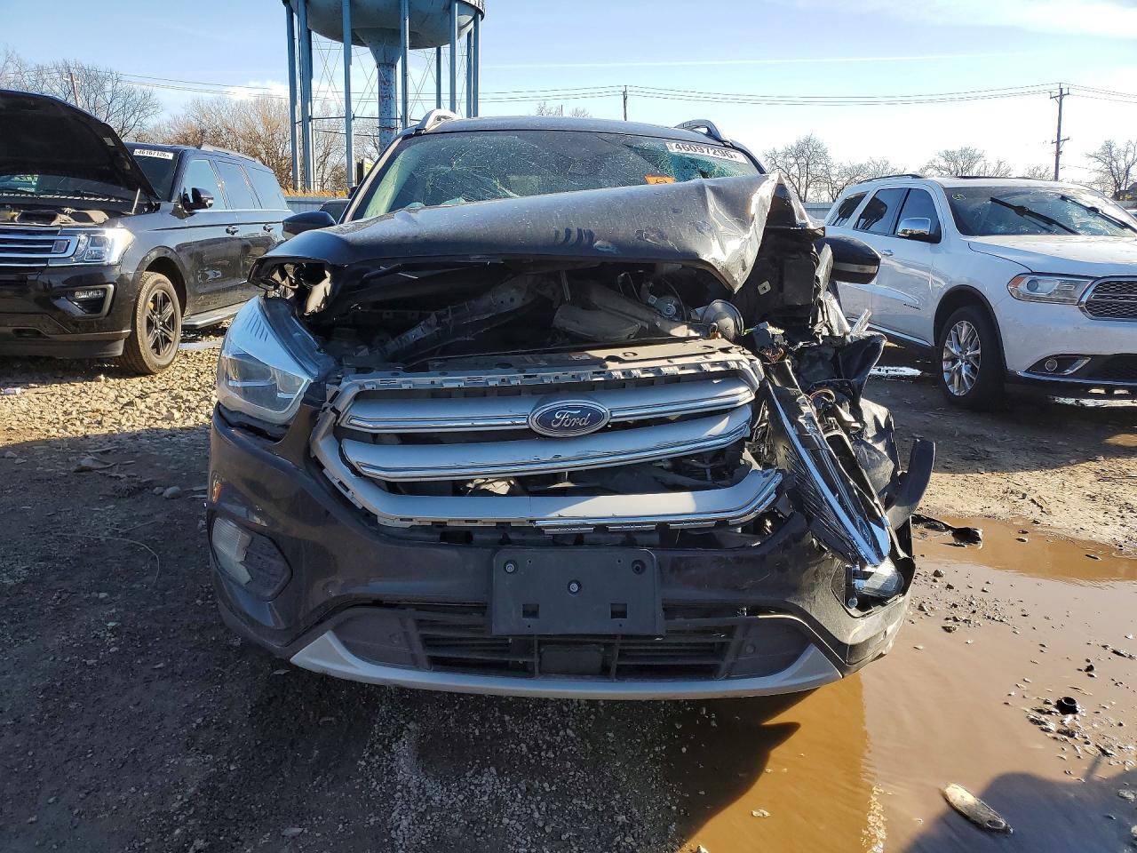 2019 Ford Escape Titanium - Image 5