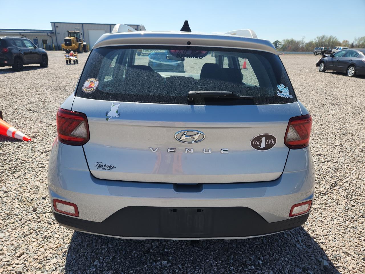 2020 Hyundai Venue Sel - Image 6