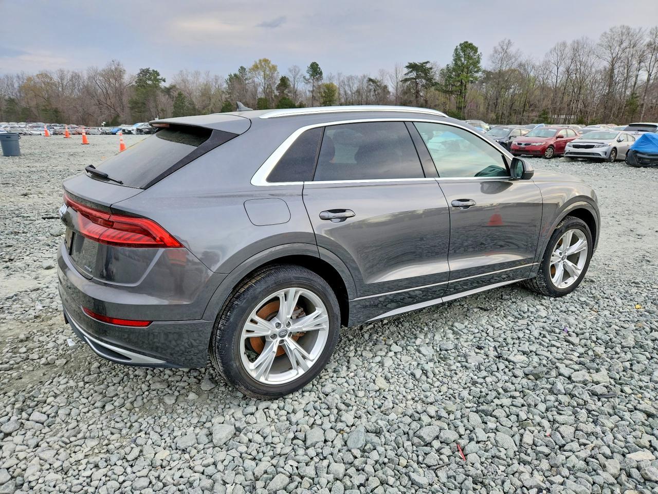 2019 Audi Q8 Premium - Фото 3