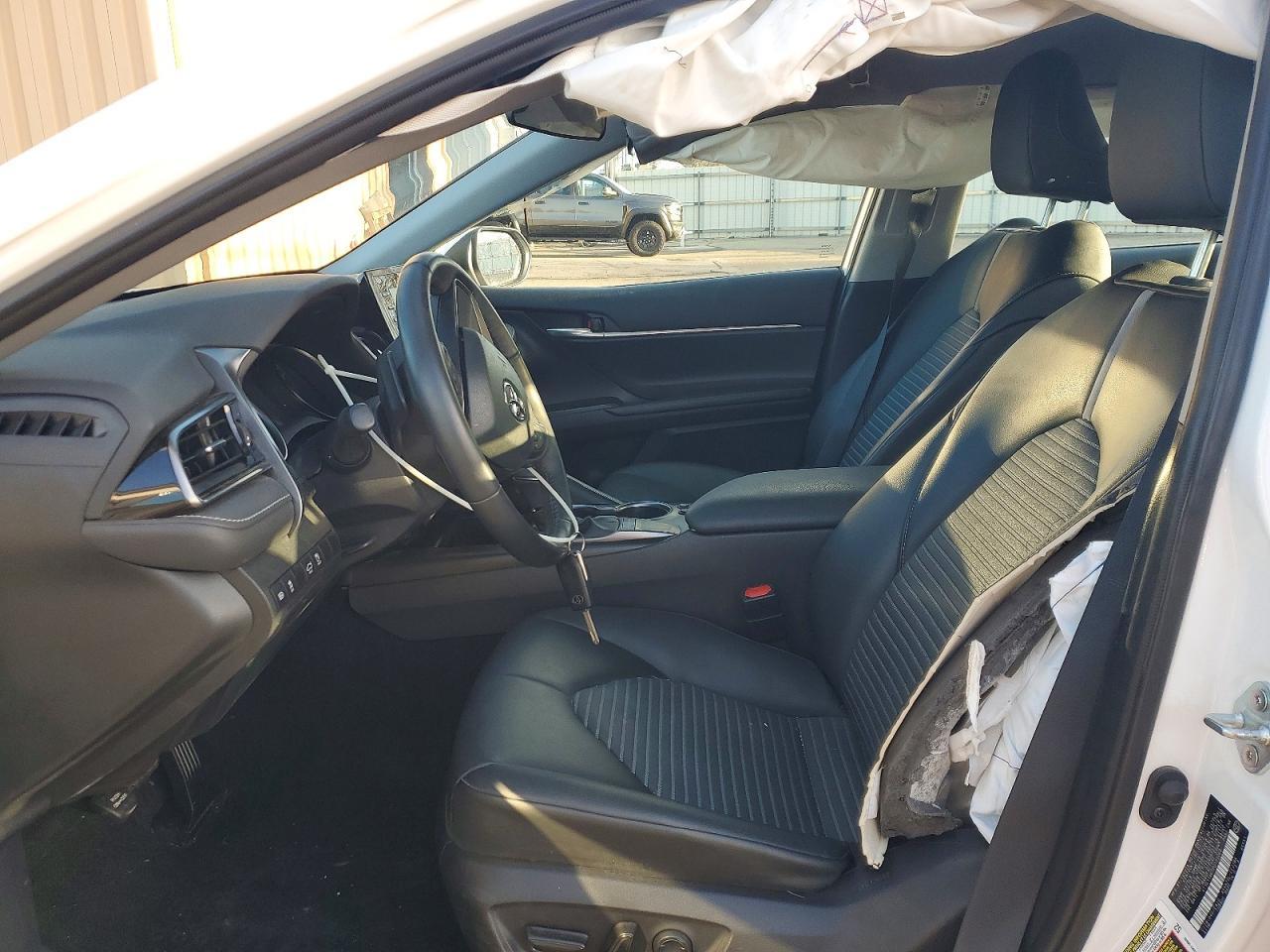 2023 Toyota Camry Se - Image 7