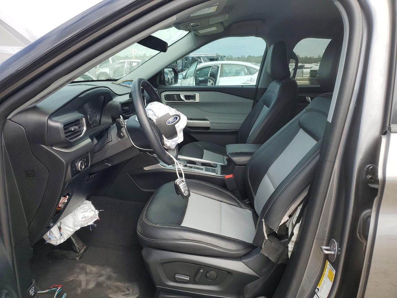 2024 Ford Explorer Xlt - Фото 7