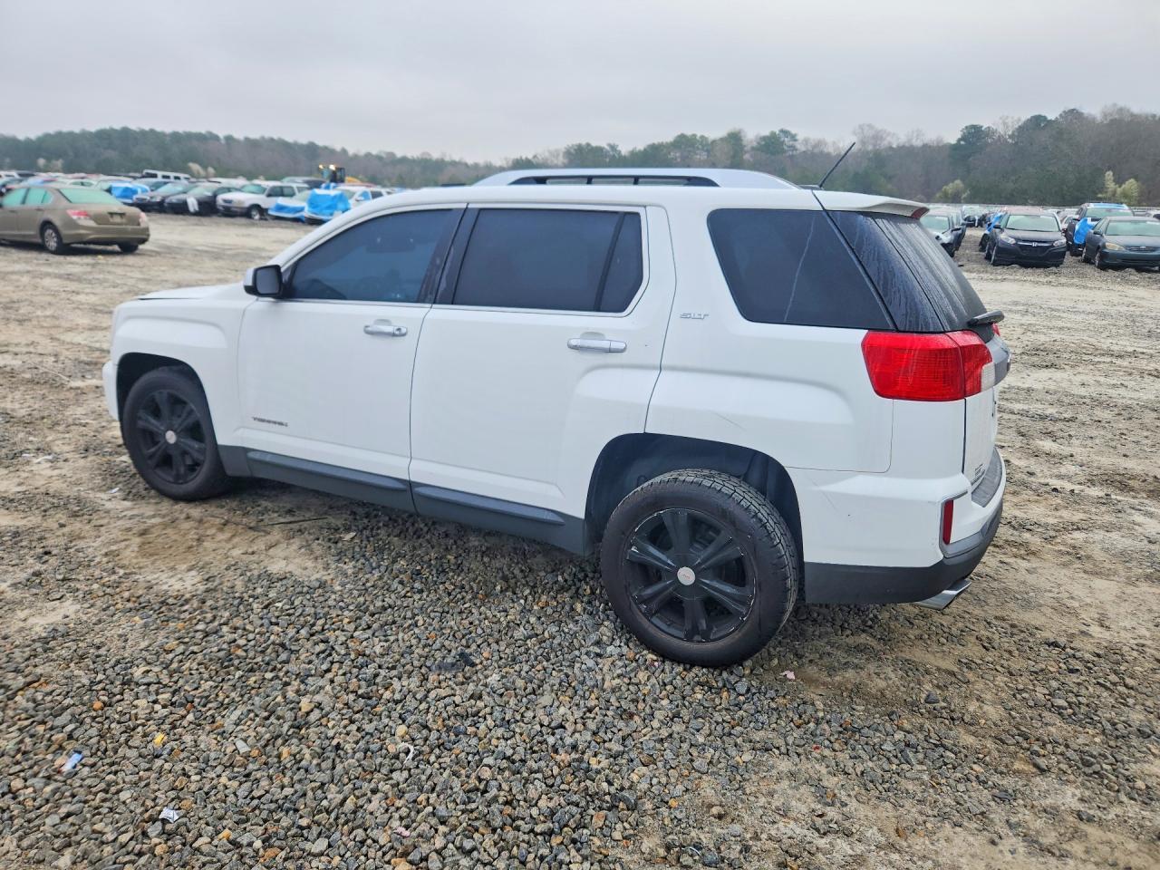 2017 GMC Terrain Slt - Фото 2