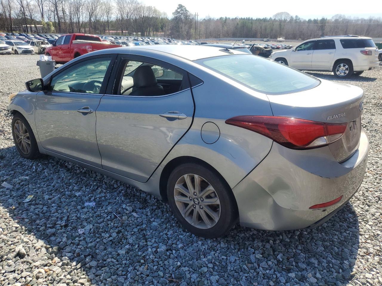 2015 Hyundai Elantra Se - Image 2