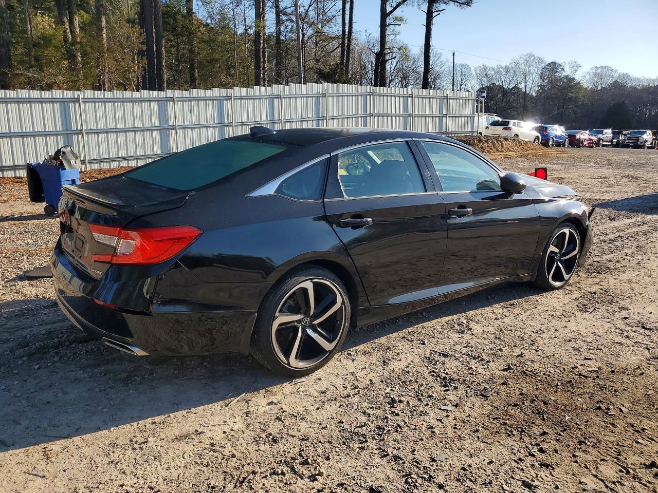 2020 Honda Accord Sport - Фото 3