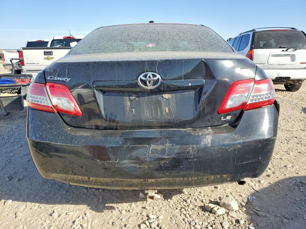 2011 Toyota Camry Le - Image 6