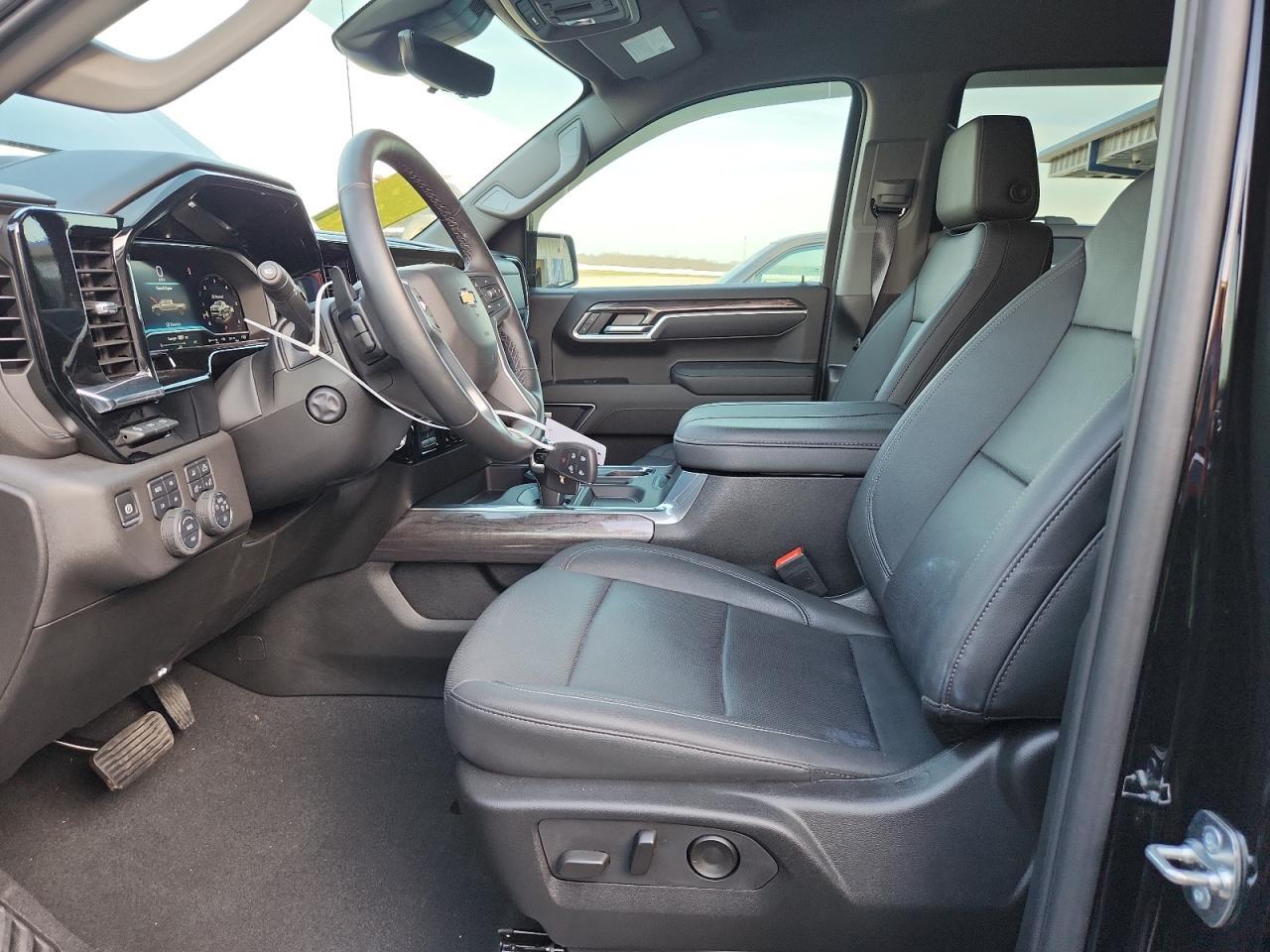 2025 Chevrolet Silverado K1500 Ltz - Image 7