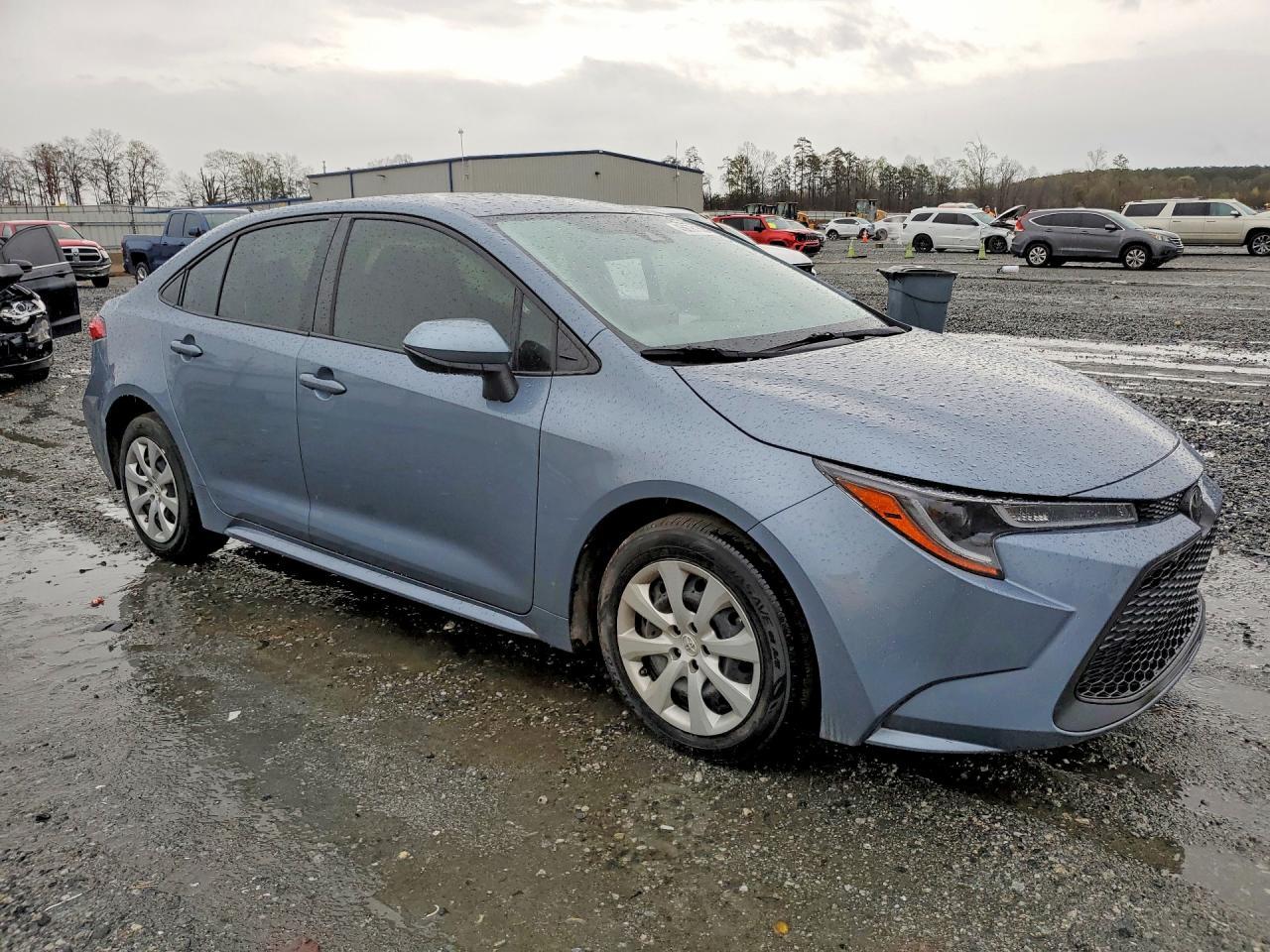 2022 Toyota Corolla Le - Фото 4