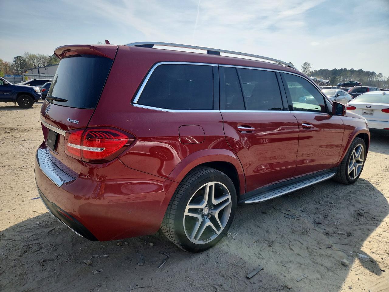 2017 Mercedes-Benz Gls 550 4Matic - Image 3