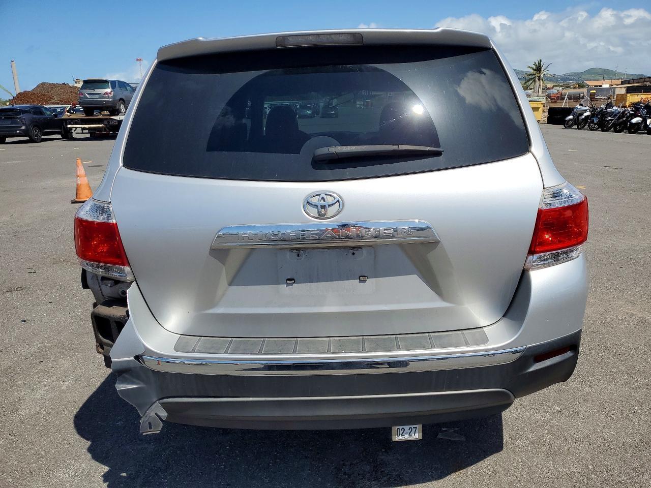 2013 Toyota Highlander Base - Фото 6