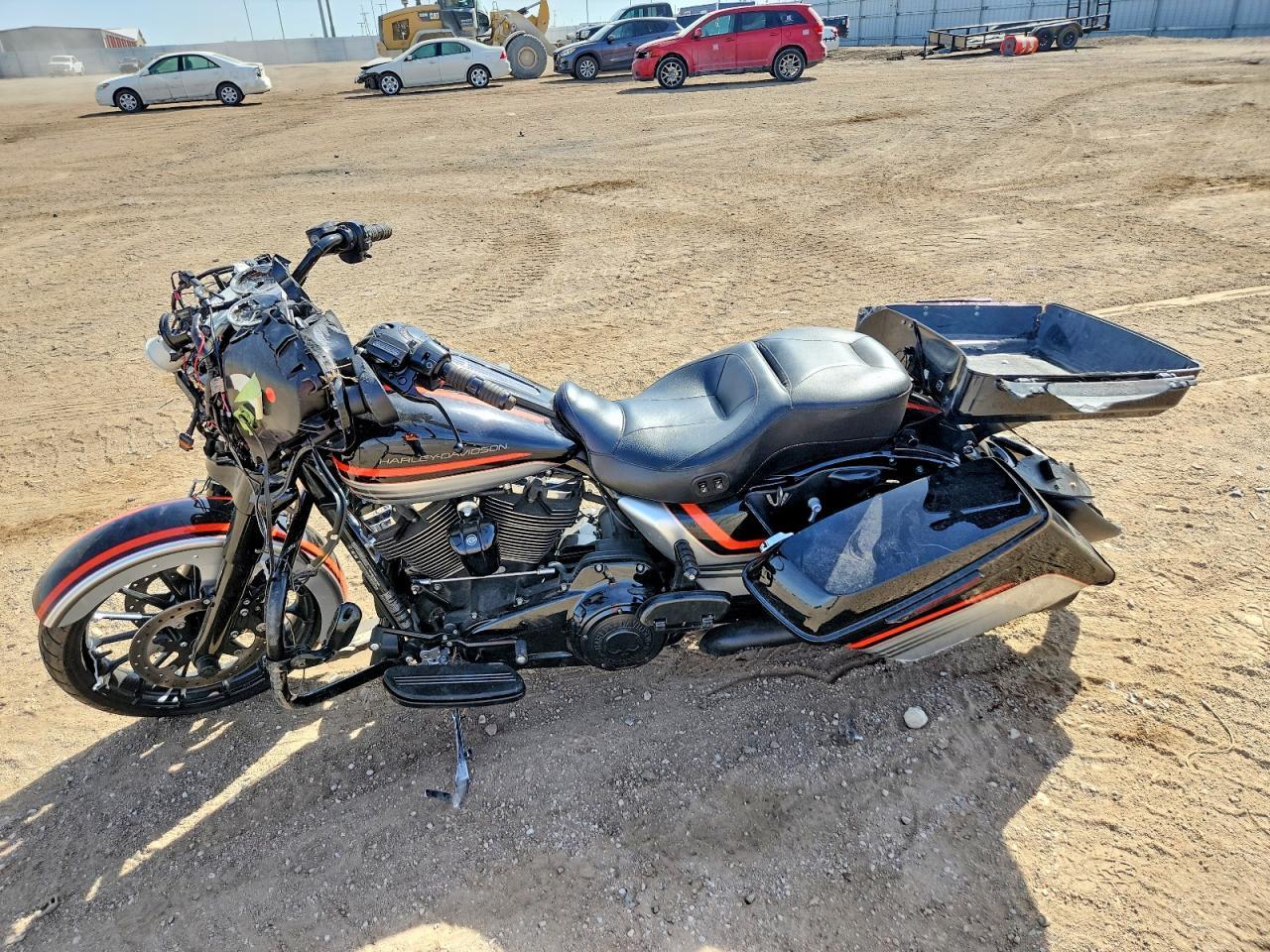 2018 Harley-Davidson Flhxs Street Glide Special - Фото 3