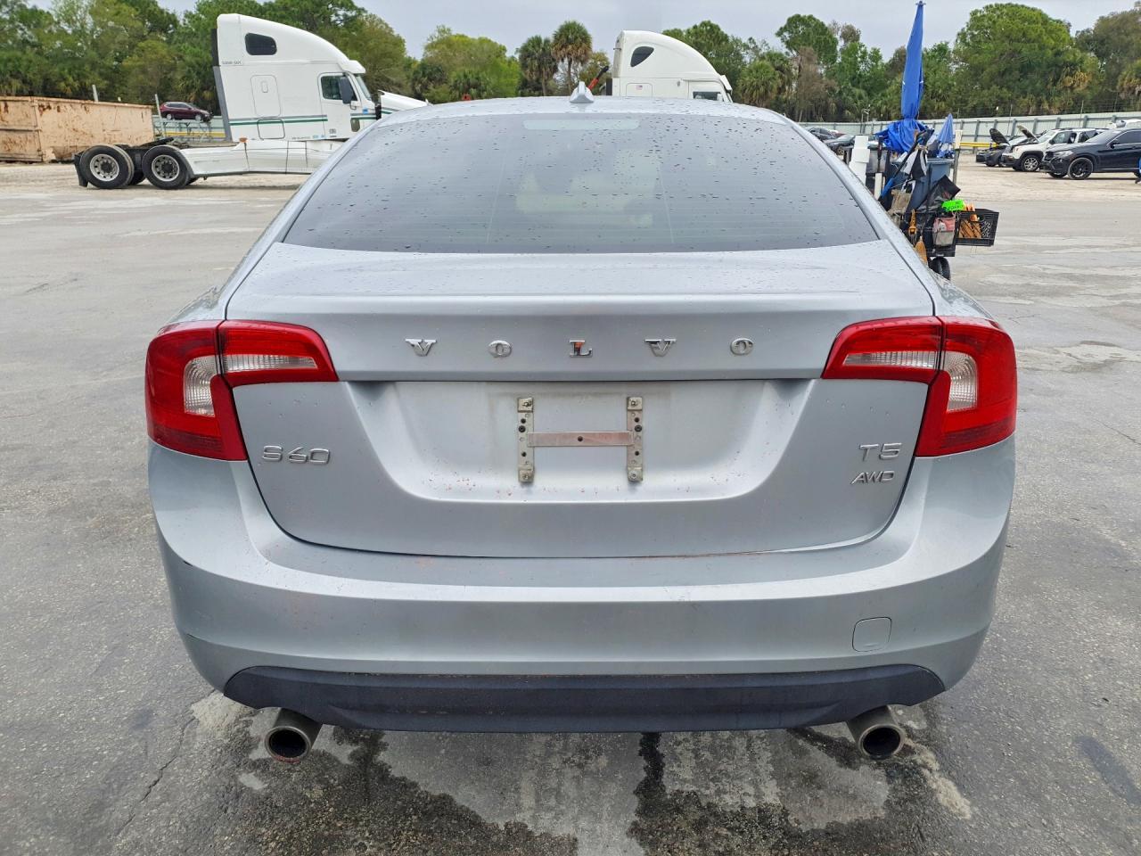 2013 Volvo S60 T5 - Image 6
