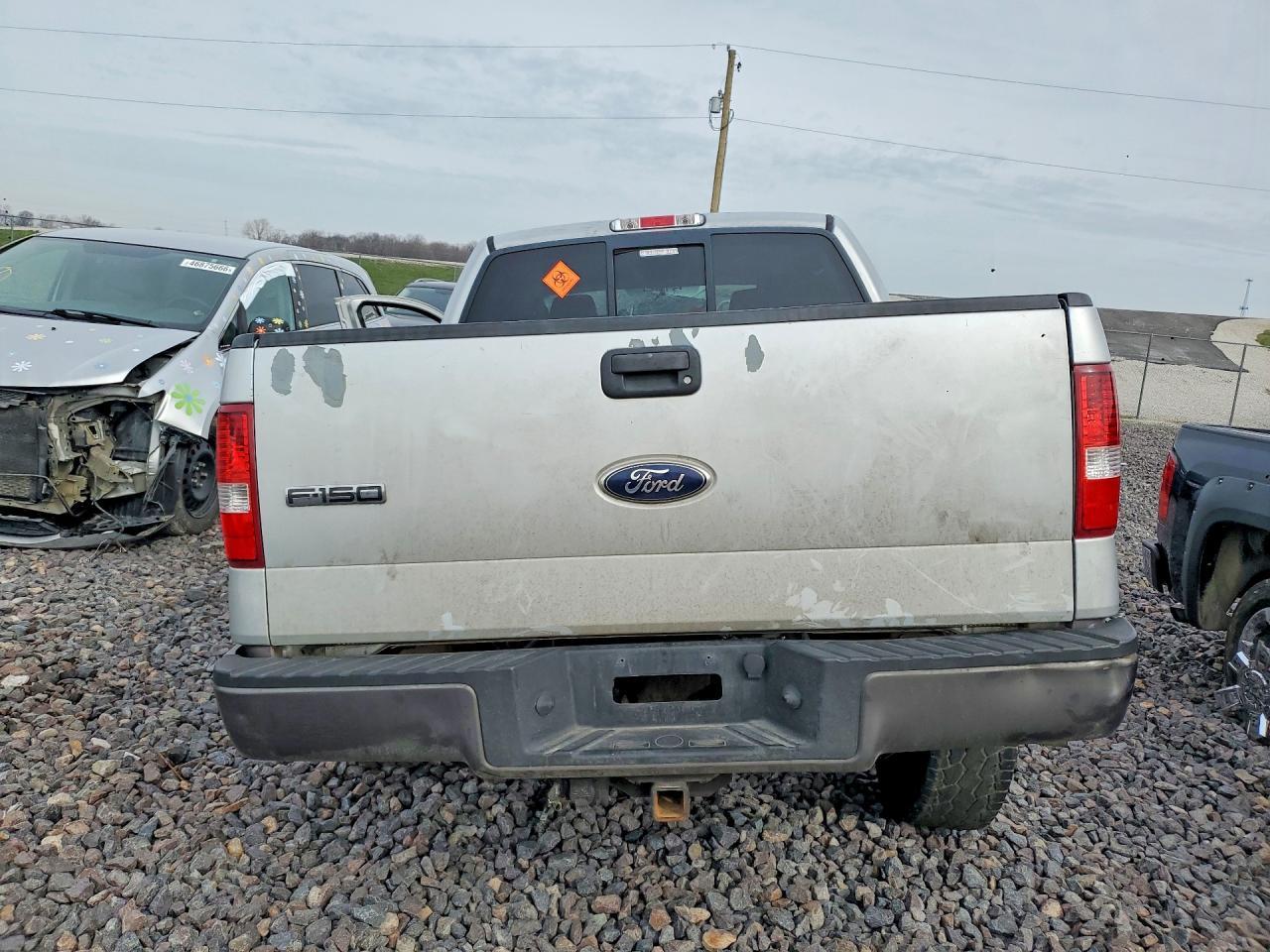 2007 Ford F150 Supercrew - Image 6