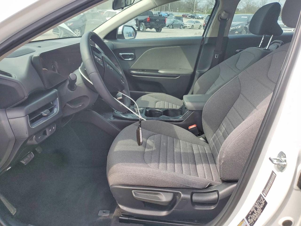 2025 Kia K4 Ex - Фото 7