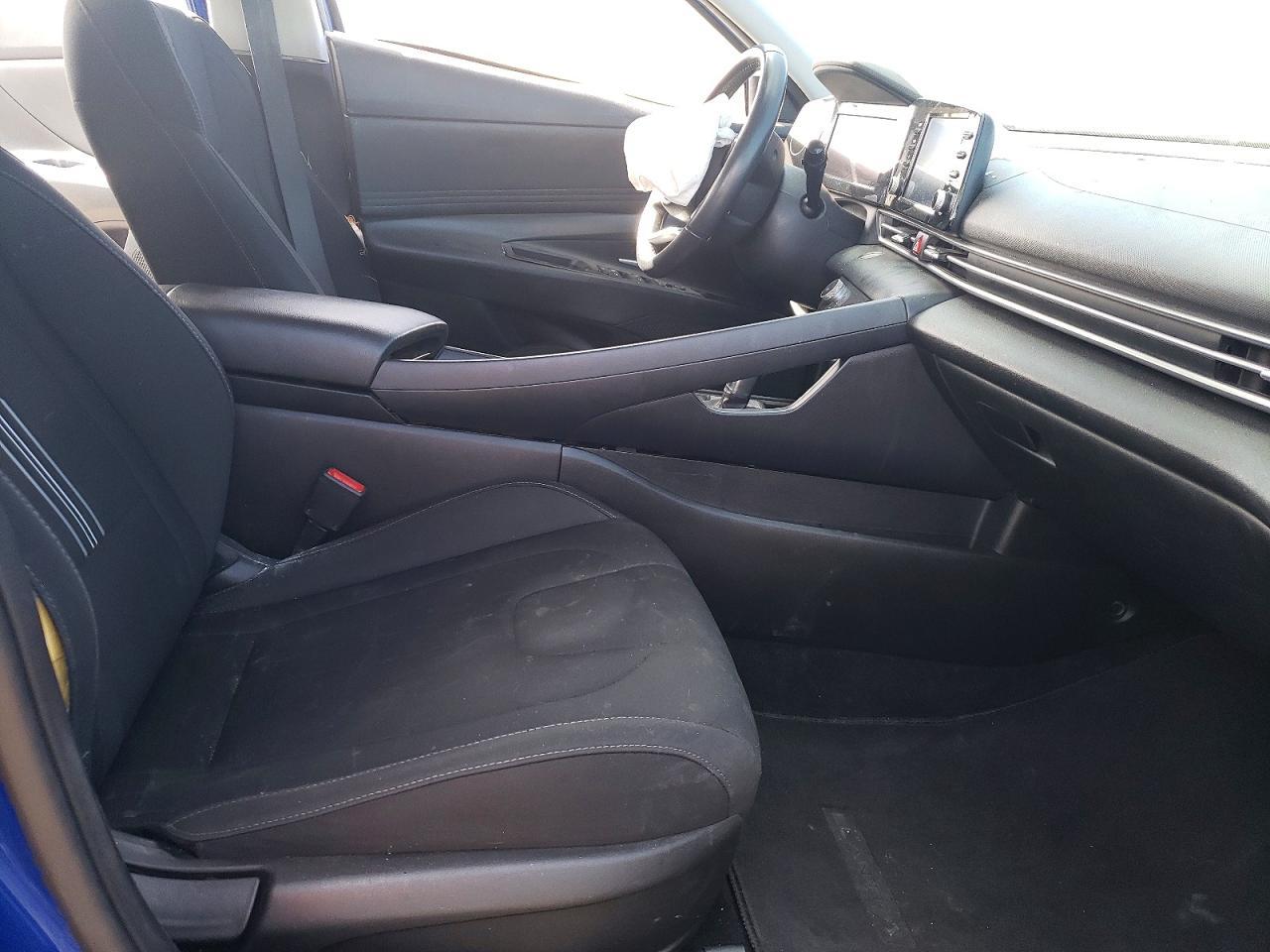 2021 Hyundai Elantra Sel - Фото 7