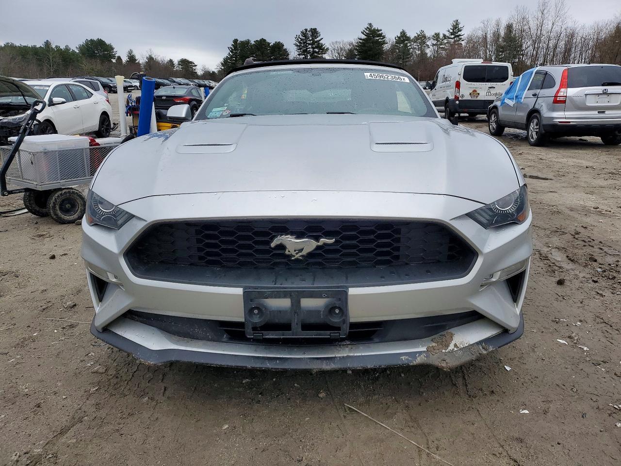 2019 Ford Mustang - Image 5