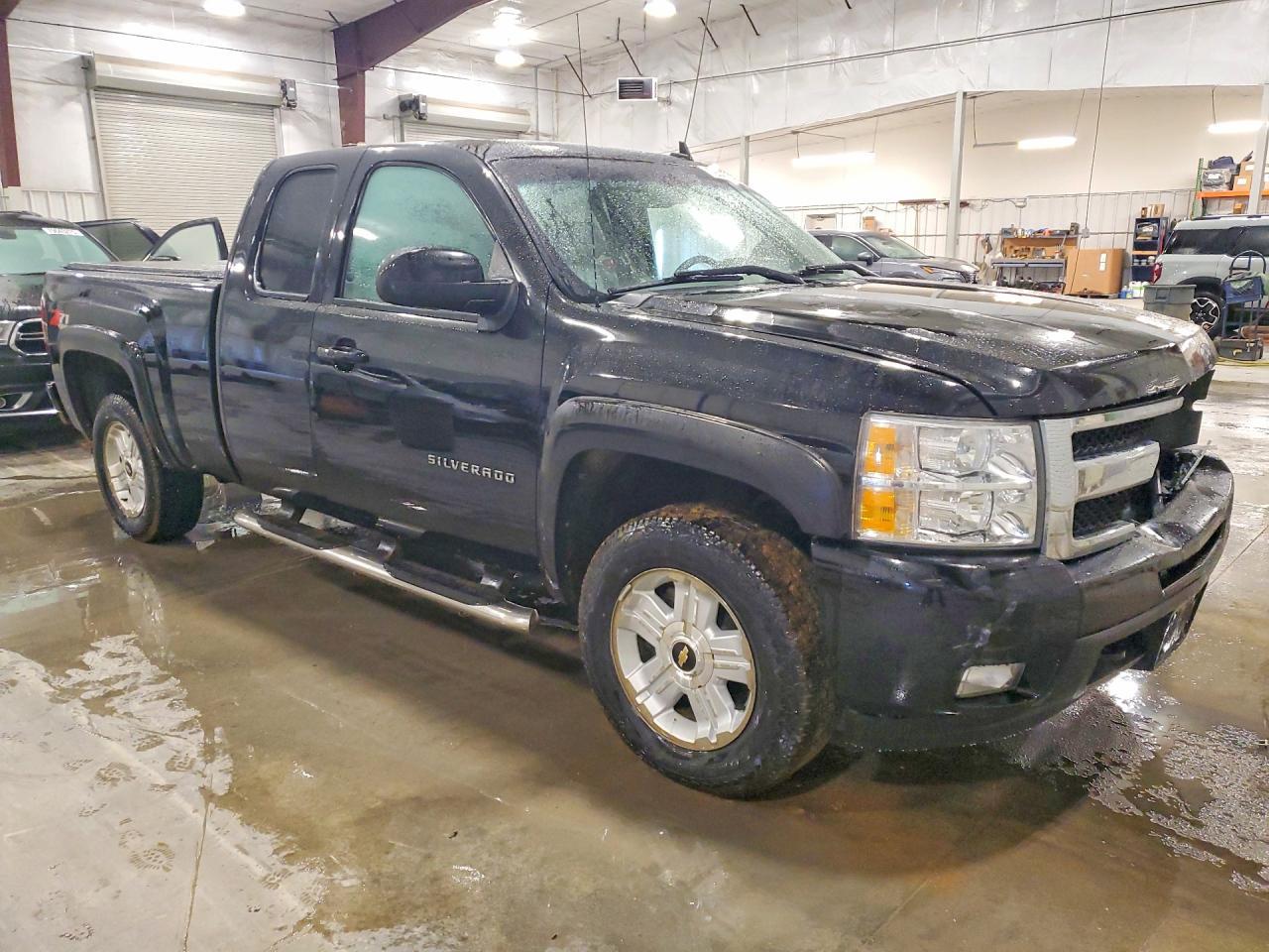 2011 Chevrolet Silverado K1500 Ltz - Image 4