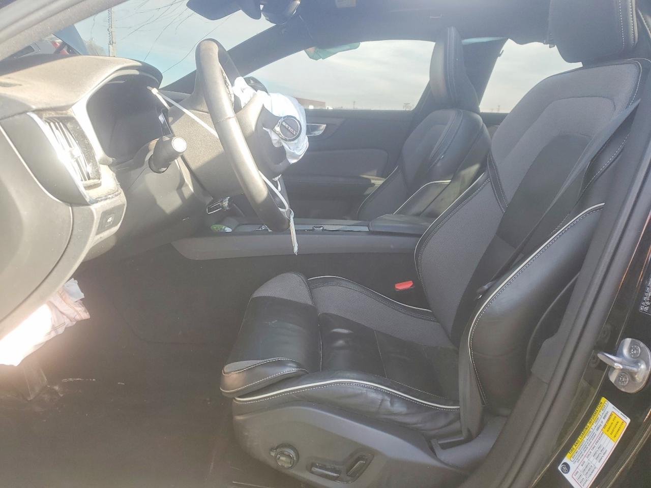 2024 Volvo S60 Plus - Image 7