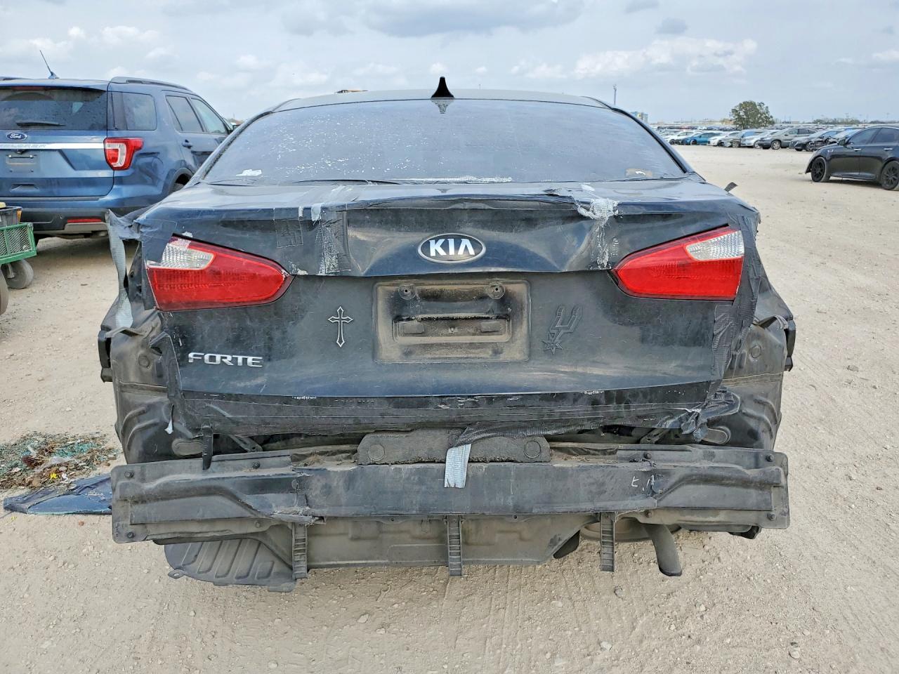 2016 Kia Forte Lx - Image 6