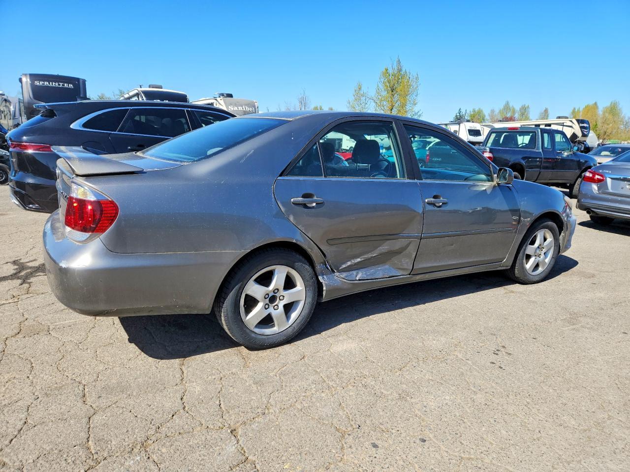 2005 Toyota Camry Se - Фото 3