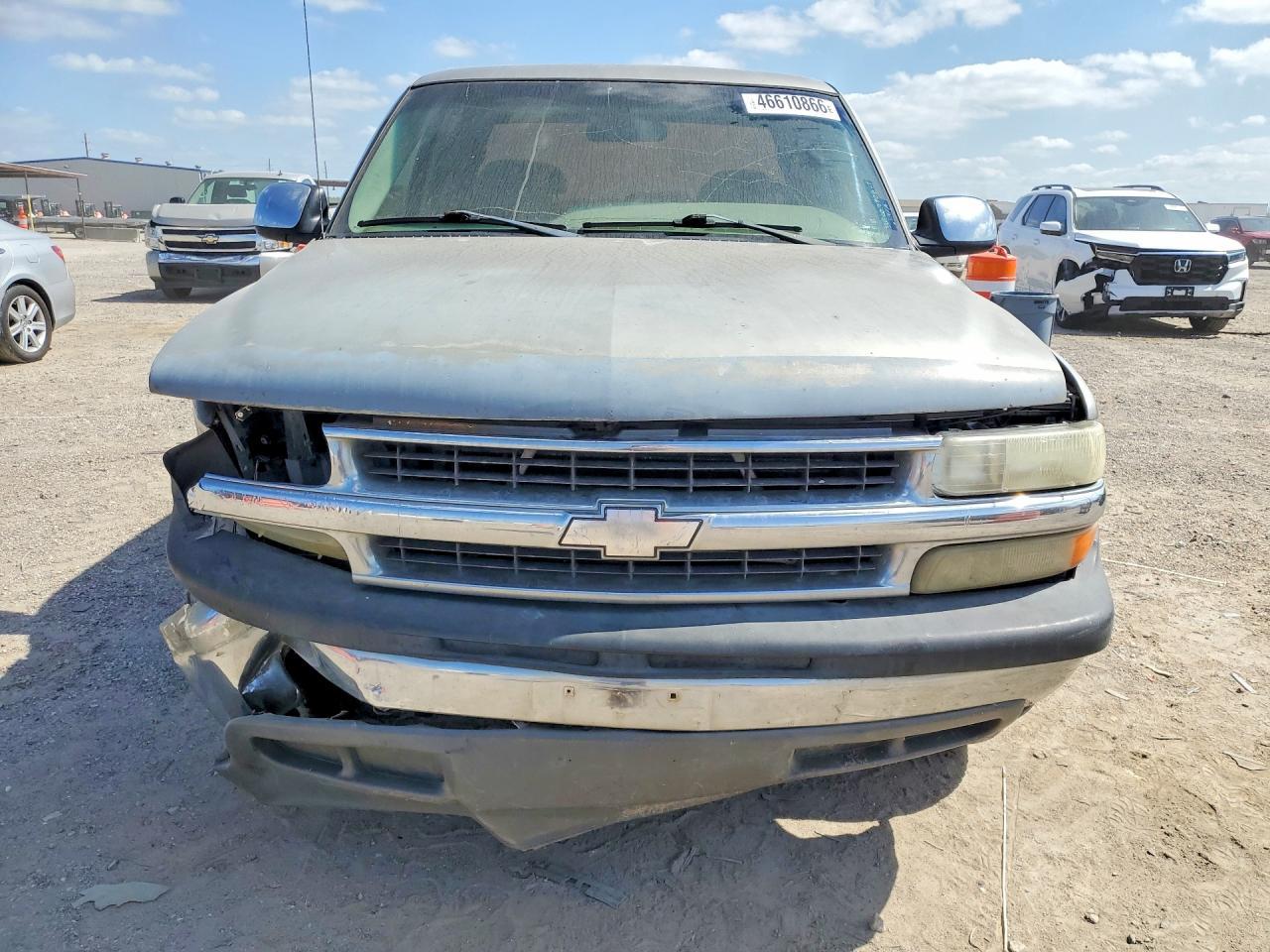 2002 Chevrolet Silverado C1500 - Фото 5