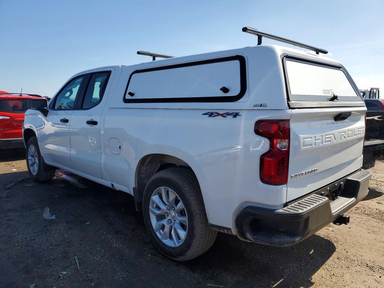 2026 Chevrolet Silverado K1500 - Фото 2