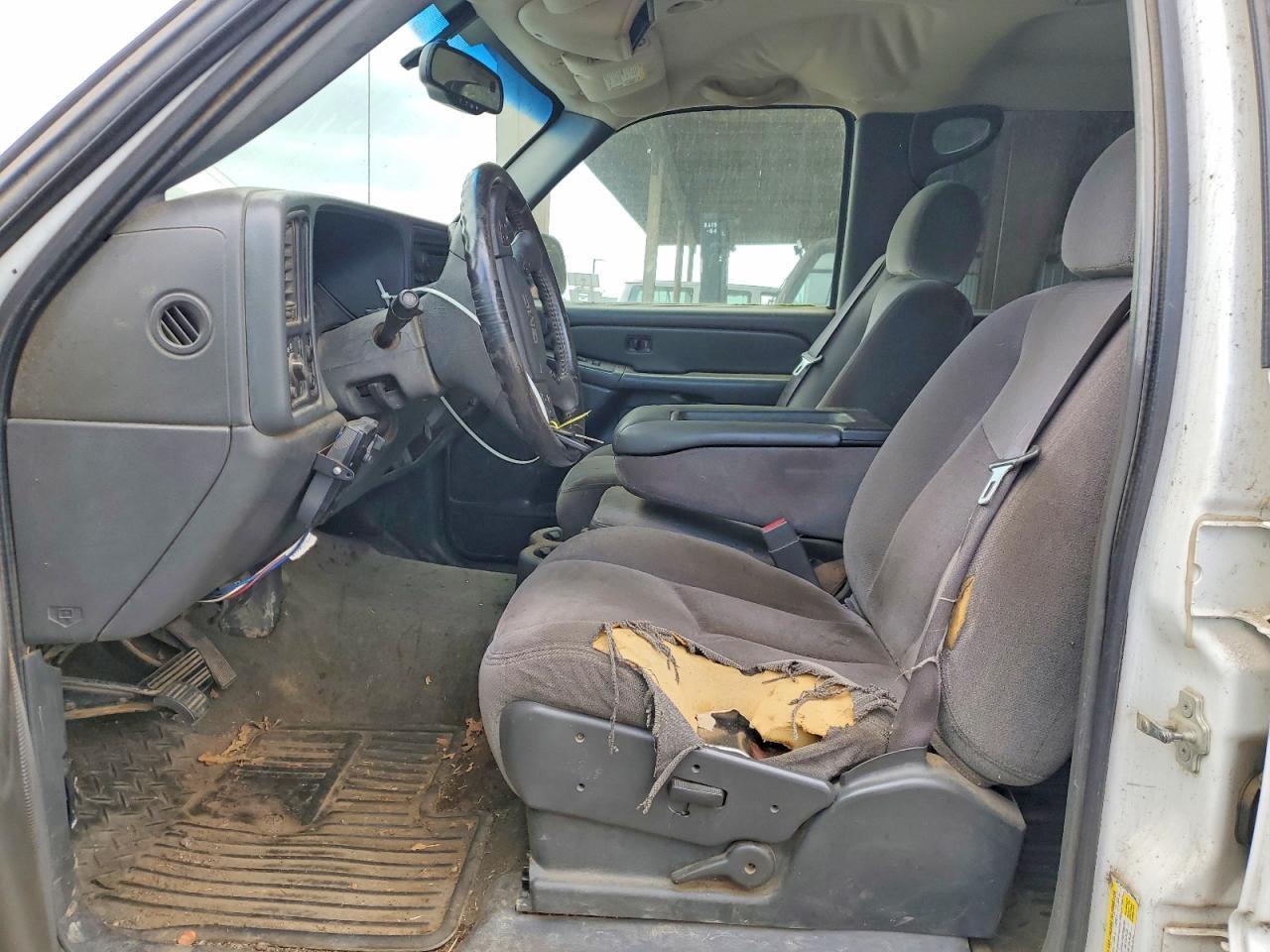 2006 GMC Sierra C2500 Heavy Duty - Фото 7