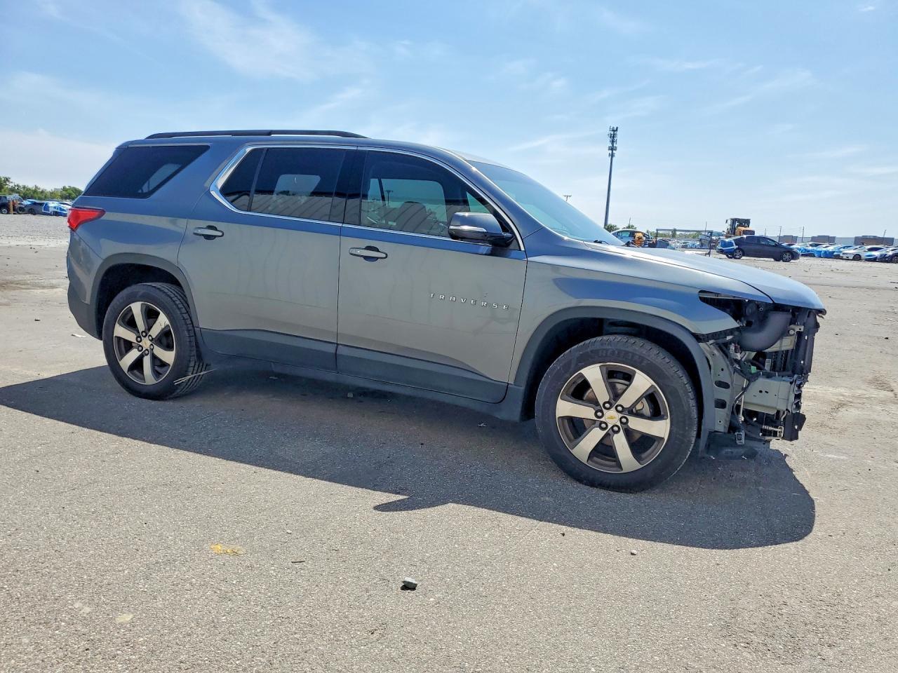 2020 Chevrolet Traverse Lt - Фото 4