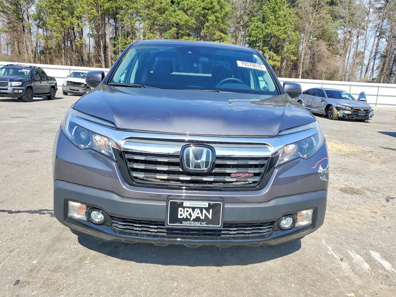 2020 Honda Ridgeline Sport - Image 5