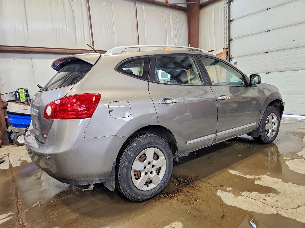 2013 Nissan Rogue S - Image 3