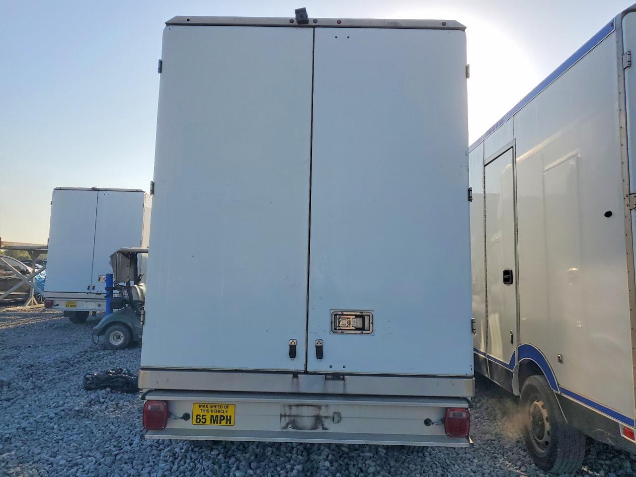 2020 Ford Transit Delivery Truck - Image 6