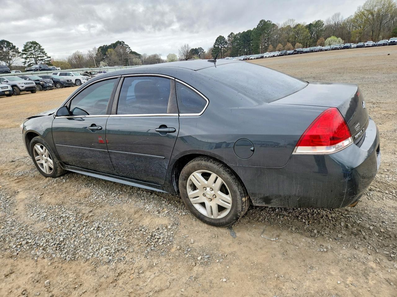 2014 Chevrolet Impala Limited Lt - Image 2