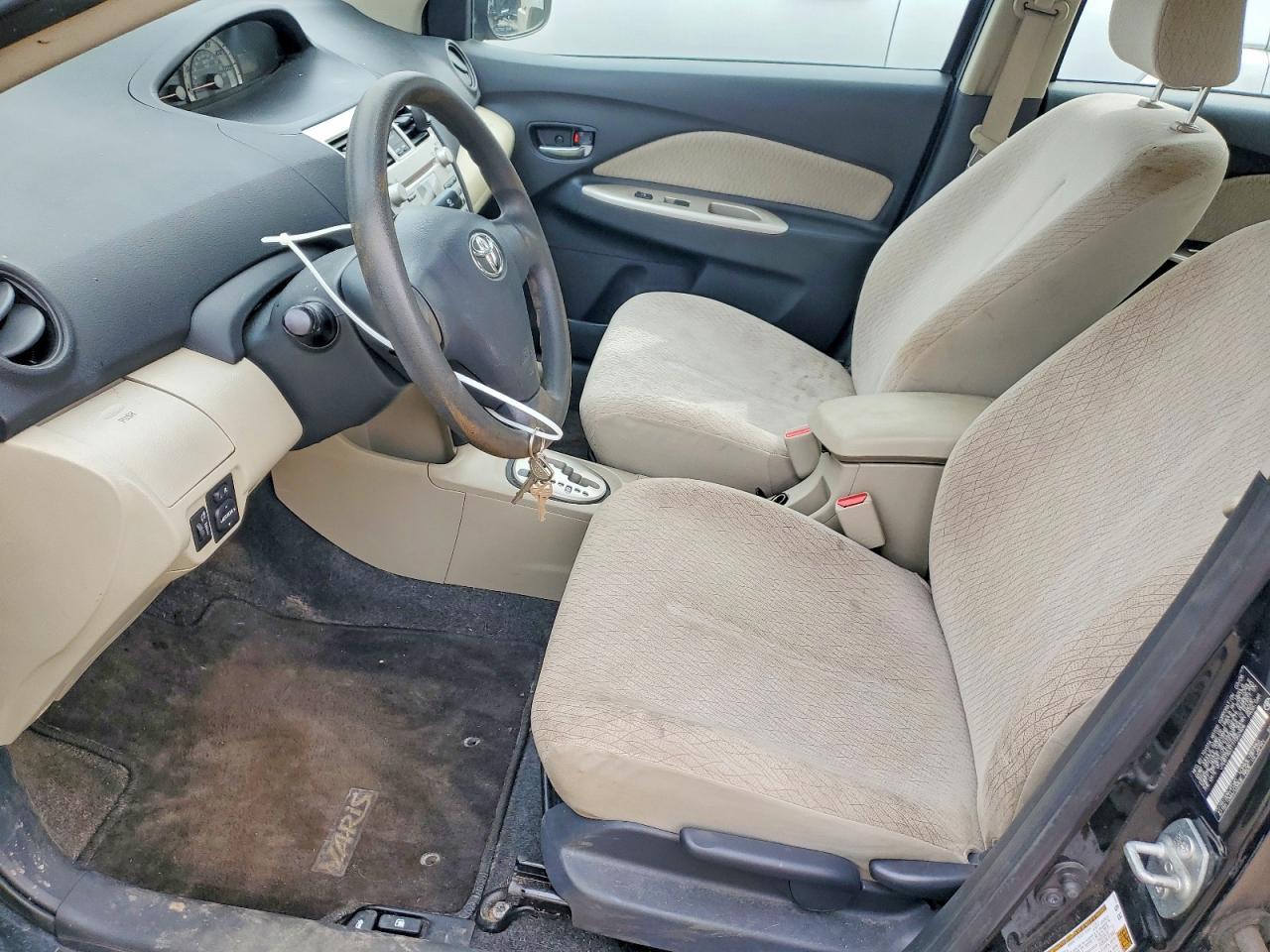 2007 Toyota Yaris Base - Фото 7