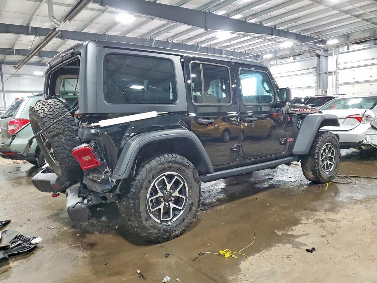 2024 Jeep Wrangler Rubicon - Фото 3