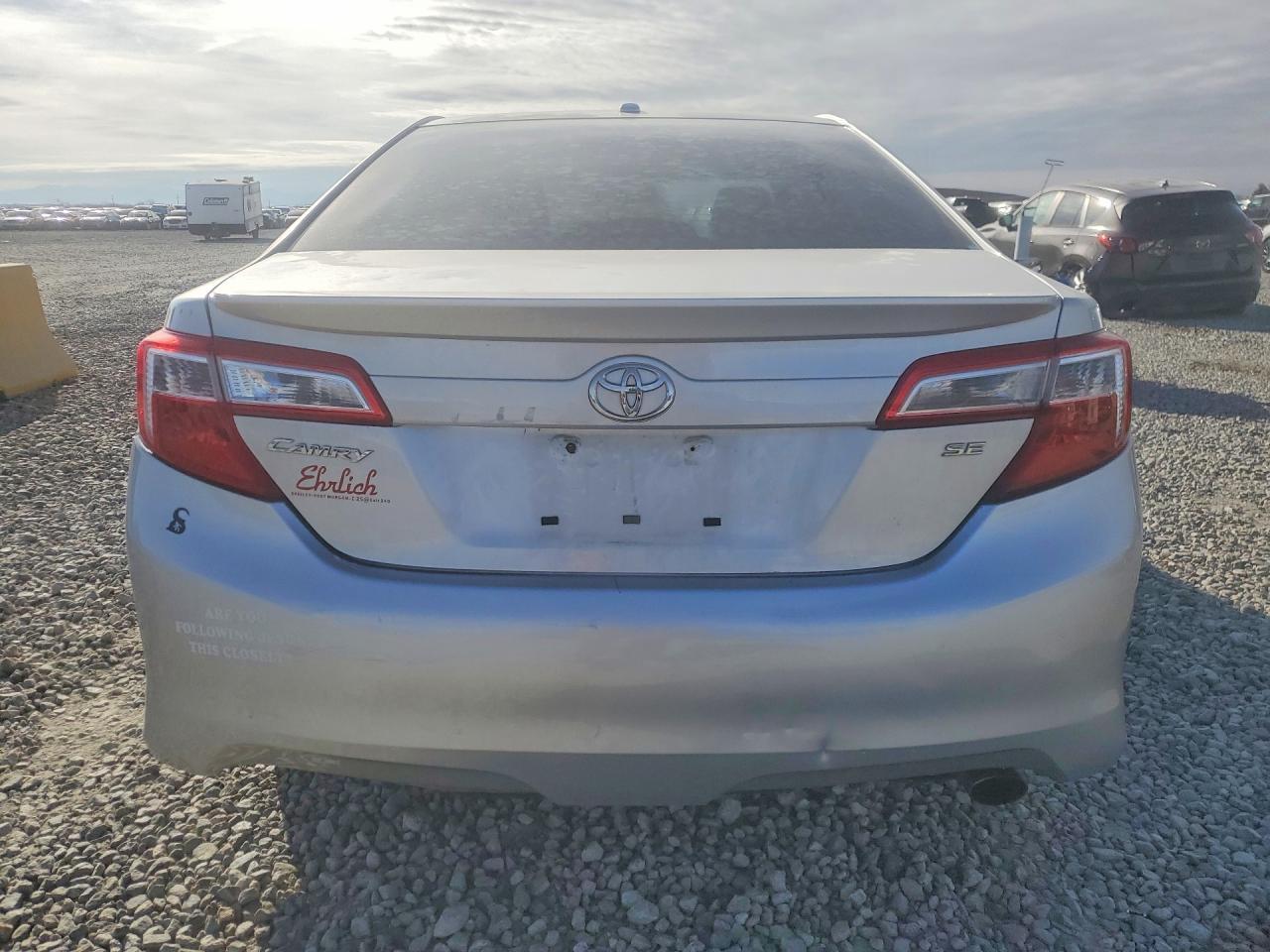 2013 Toyota Camry Se - Image 6